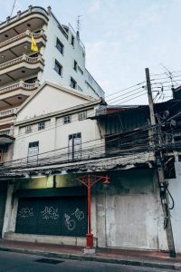 Scopri di più sull'articolo Tradizioni Tailandesi vs Tradizioni Indiane