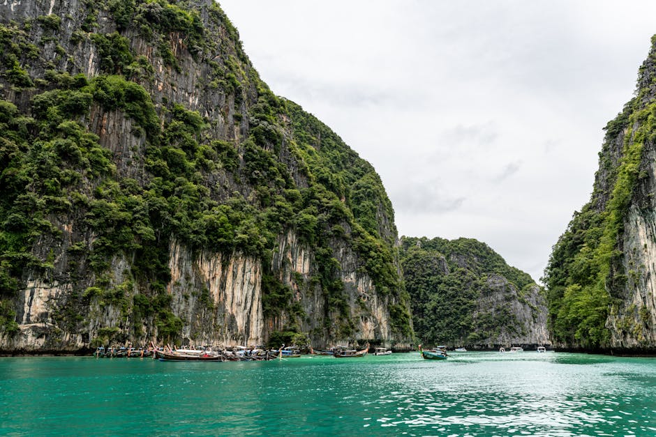 Al momento stai visualizzando Scoprire i Mercati Notturni di Bangkok: Guida per Espatriati in Thailandia
