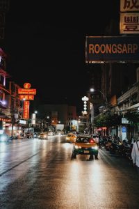 Scopri di più sull'articolo Guida Completa al Permesso di Lavoro in Thailandia: Cosa Devono Sapere gli Expats